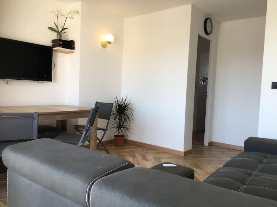 St Velodrome 3 Chambres Parking 8 Couchages Neuf Marseilles Exterior foto